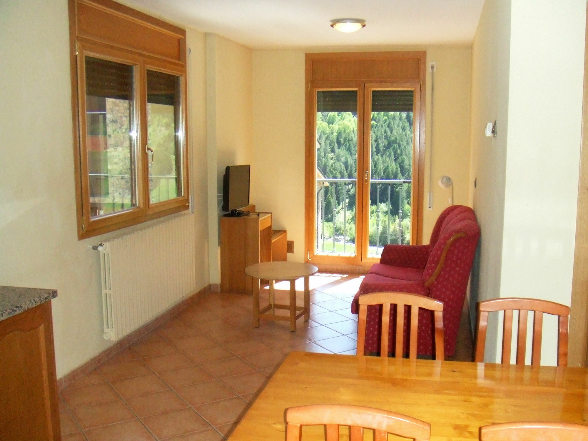 Apartamentos Glac Soldeu 3000 博尔德斯·代瓦里拉 外观 照片